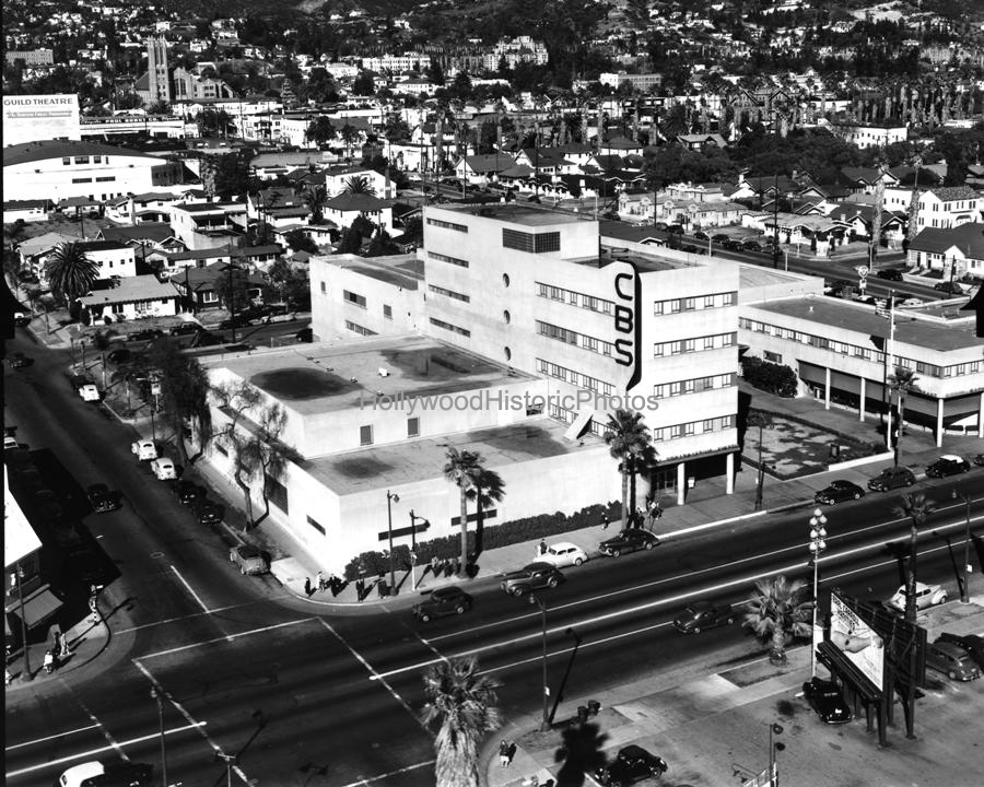 Wallich's Music City Woodland Hills Location In Topanga Plaza