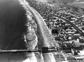 Manhatten Beach 1930