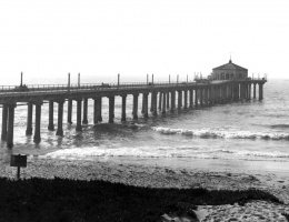 Manhattan Beach Pier 1946