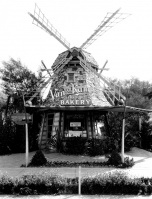 Van de Kamp's Bakery 1925 #1
