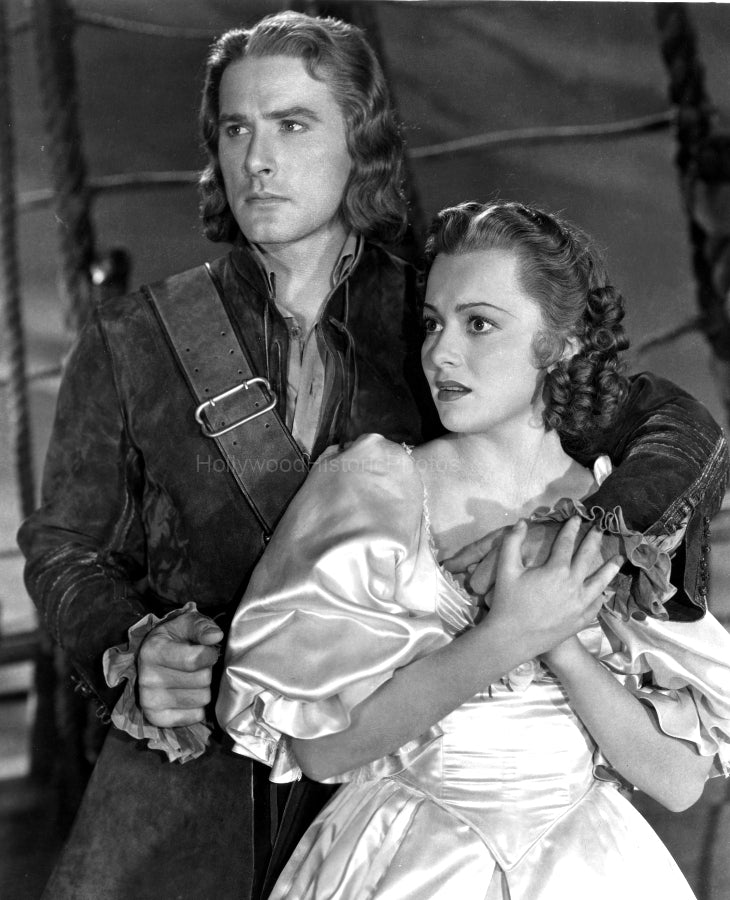 Olivia de Havilland 1935 #3