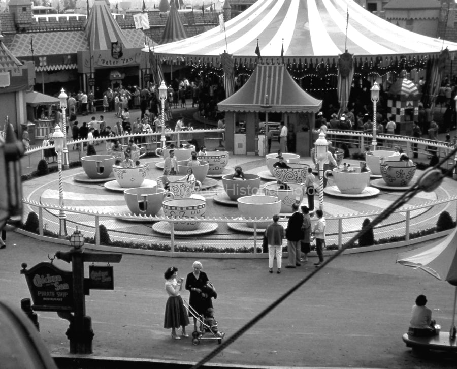 Disneyland 1956 #3