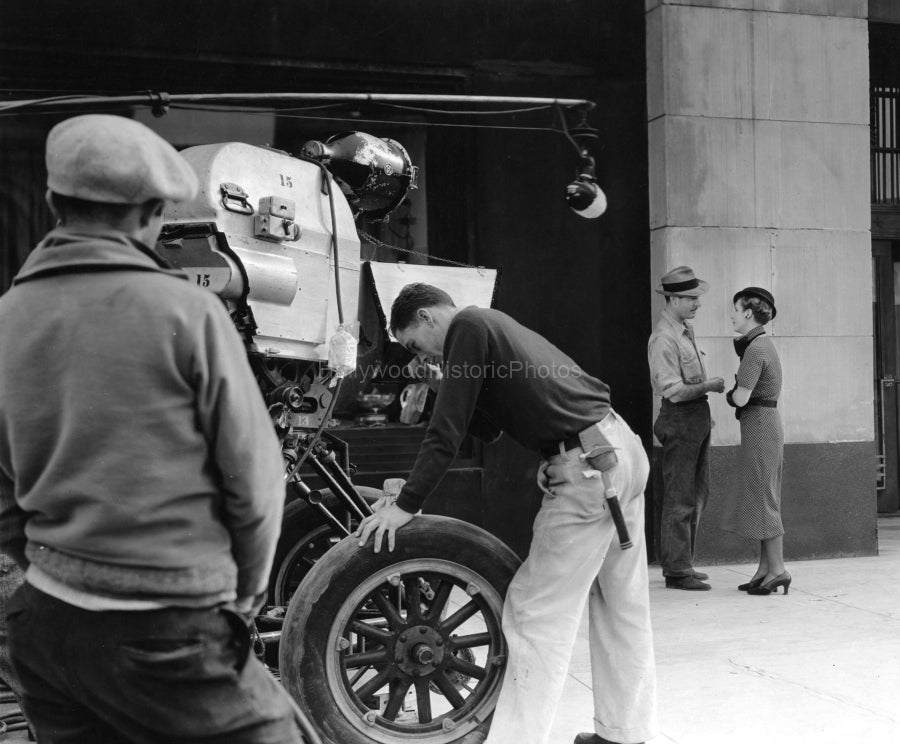 Dolly Grips 1934