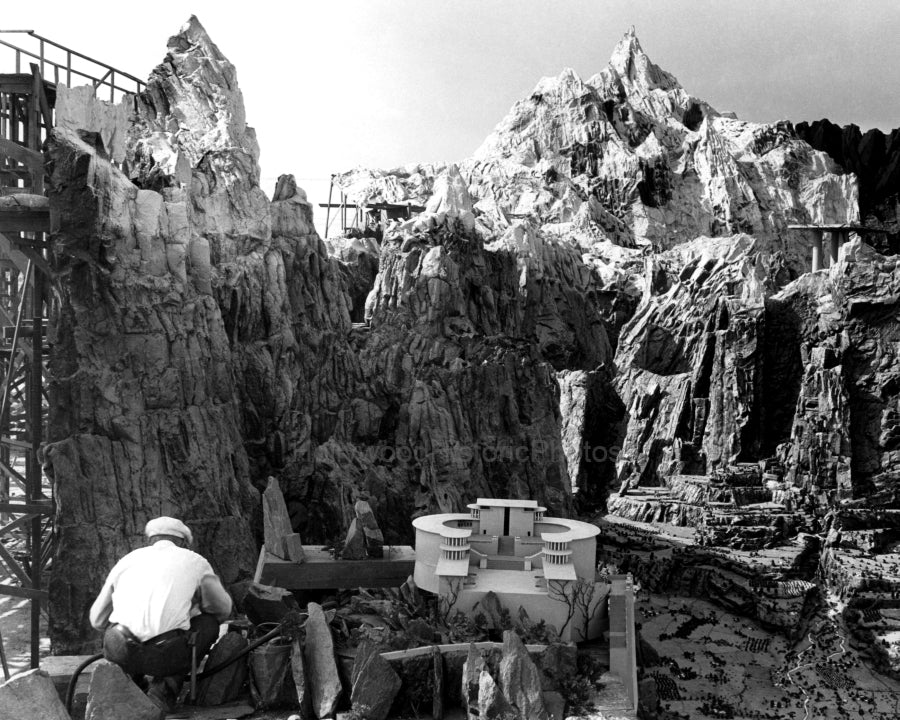 Lost Horizon 1937 #2