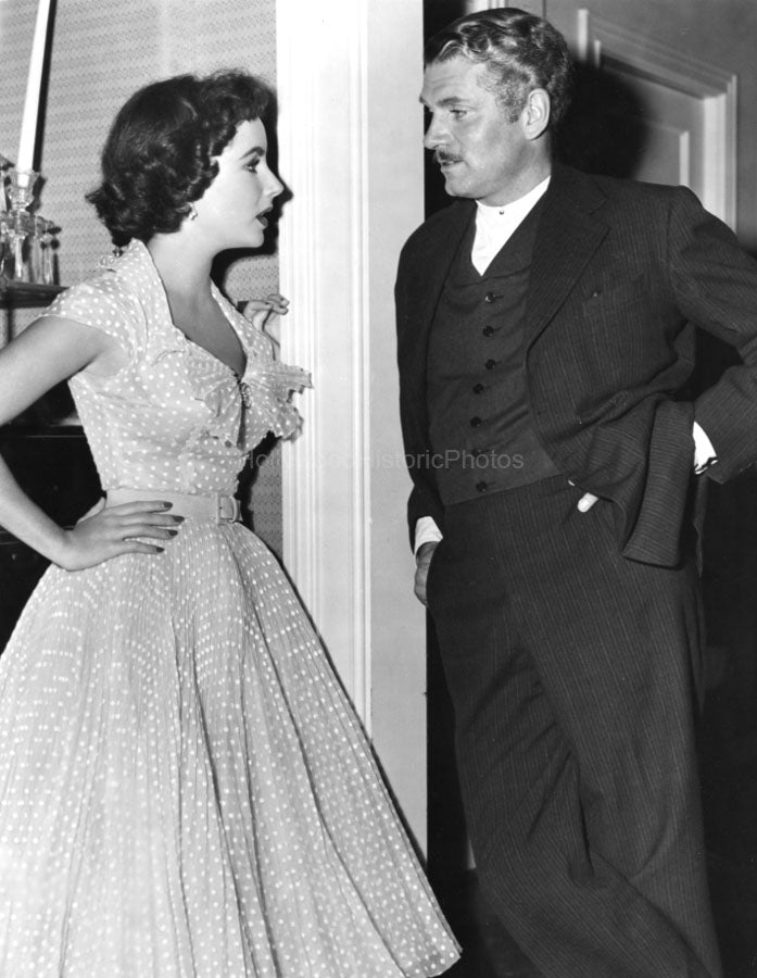 Laurence Olivier 1951 #1