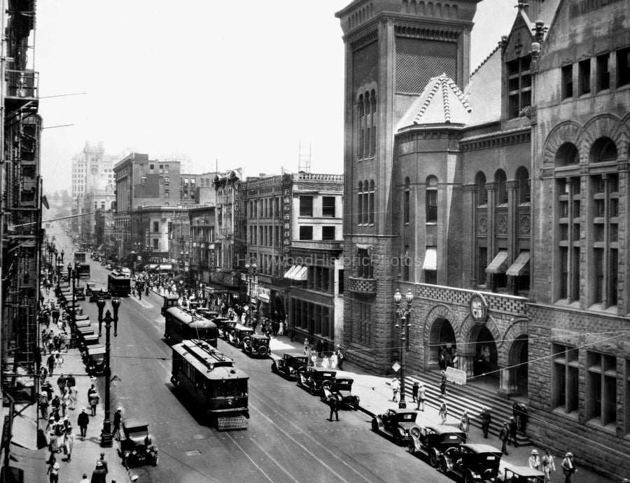 Pig 'N Whistle 1920