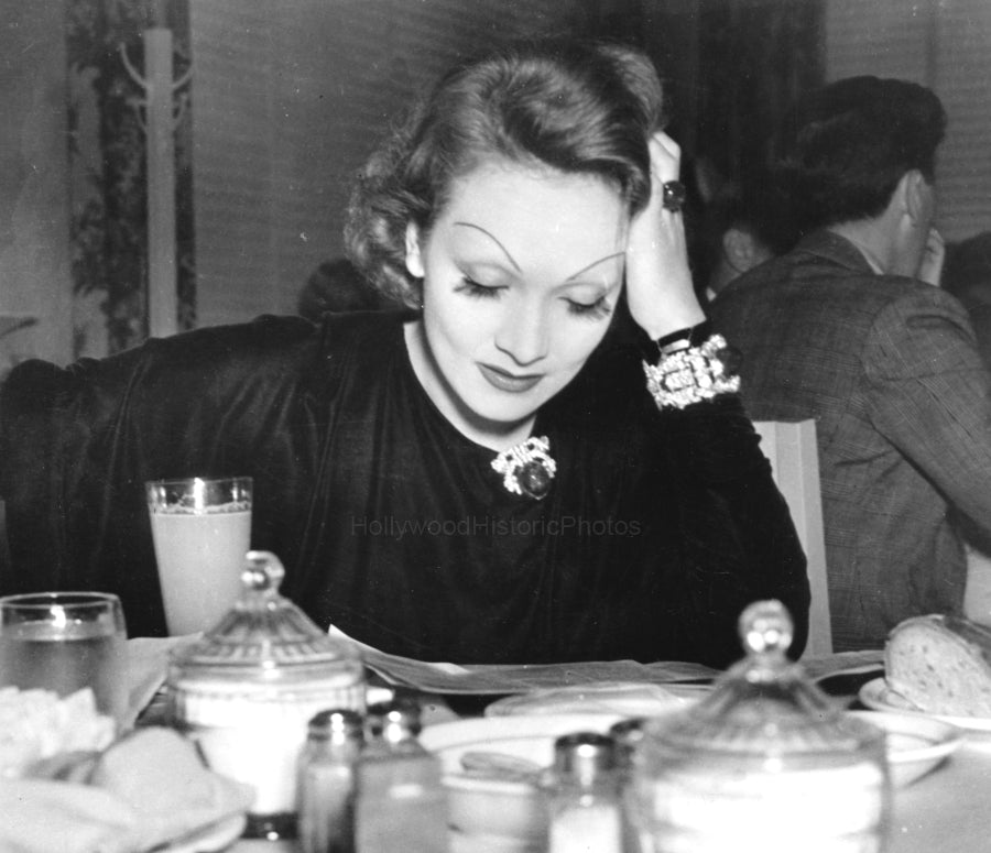 Paramount Commissary 1934