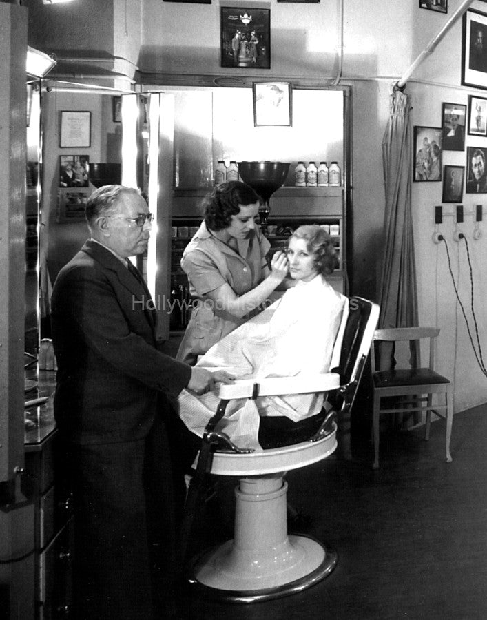 Max Factor 1937 #2