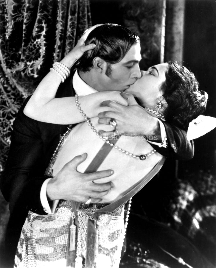 Rudolph Valentino 1922 #3