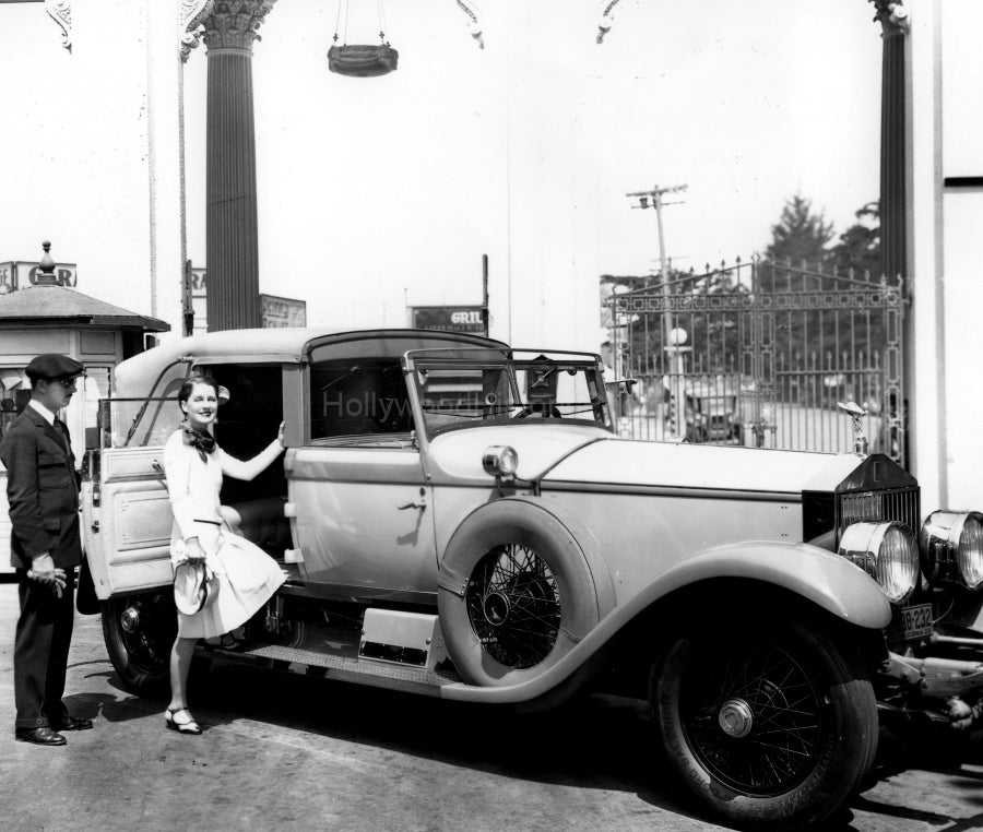 Norma Shearer 1928 #3
