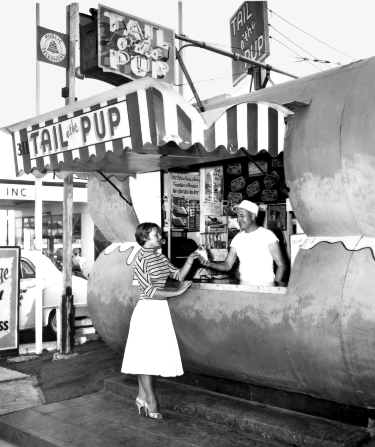 Tail O' the Pup 1952 #2
