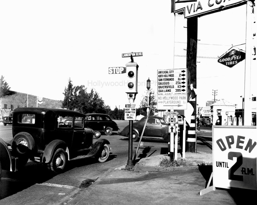 Universal City 1944
