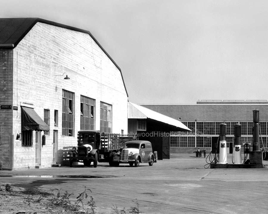Warner Bros. Transportation Dept. 1939