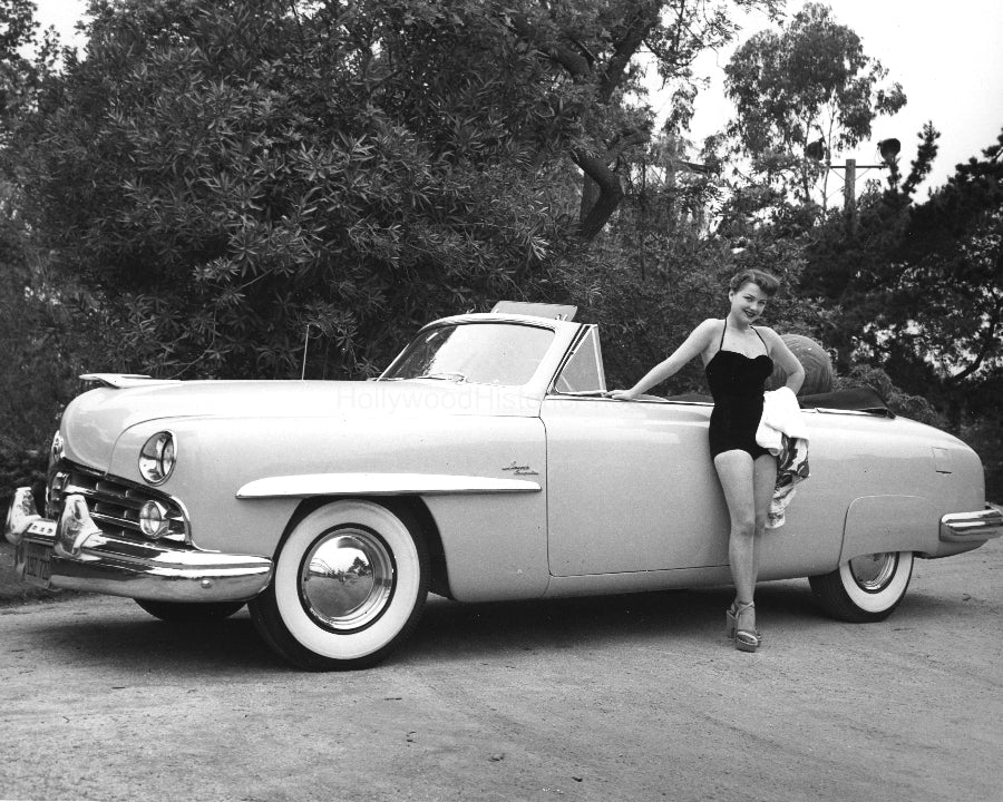 Anne Baxter 1952