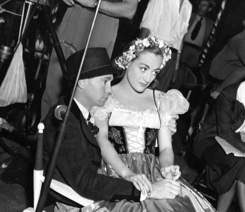 Joan Crawford 1937 #2