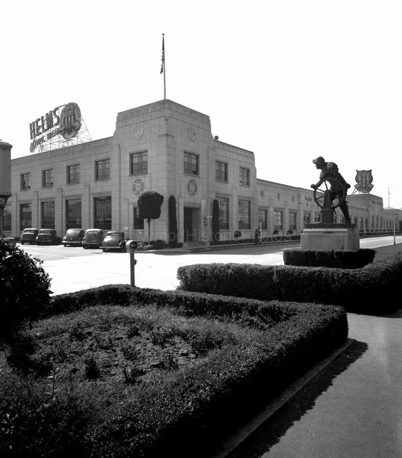 Helms Bakery 1944