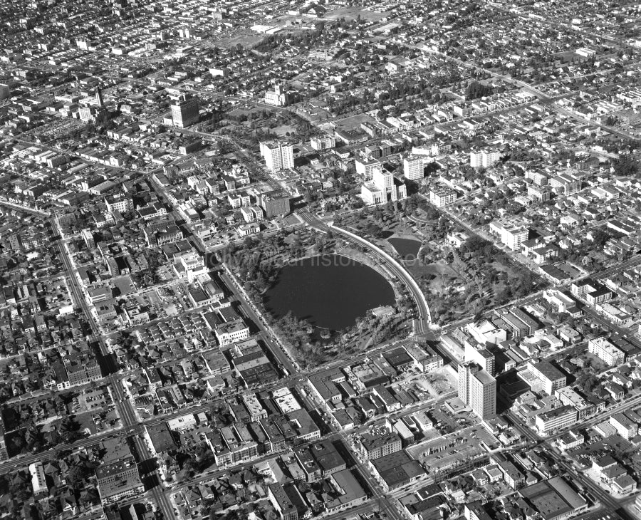 Mid-Wilshire 1951