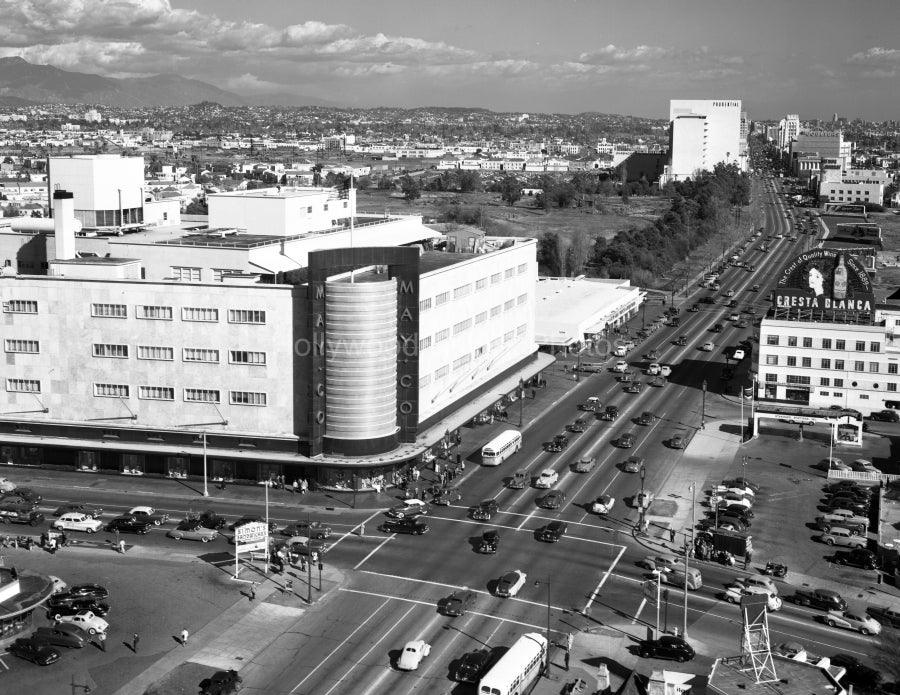 May Co. Wilshire & Faifax 1949